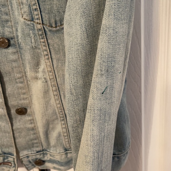 Jean Jacket - Picture 4 of 5